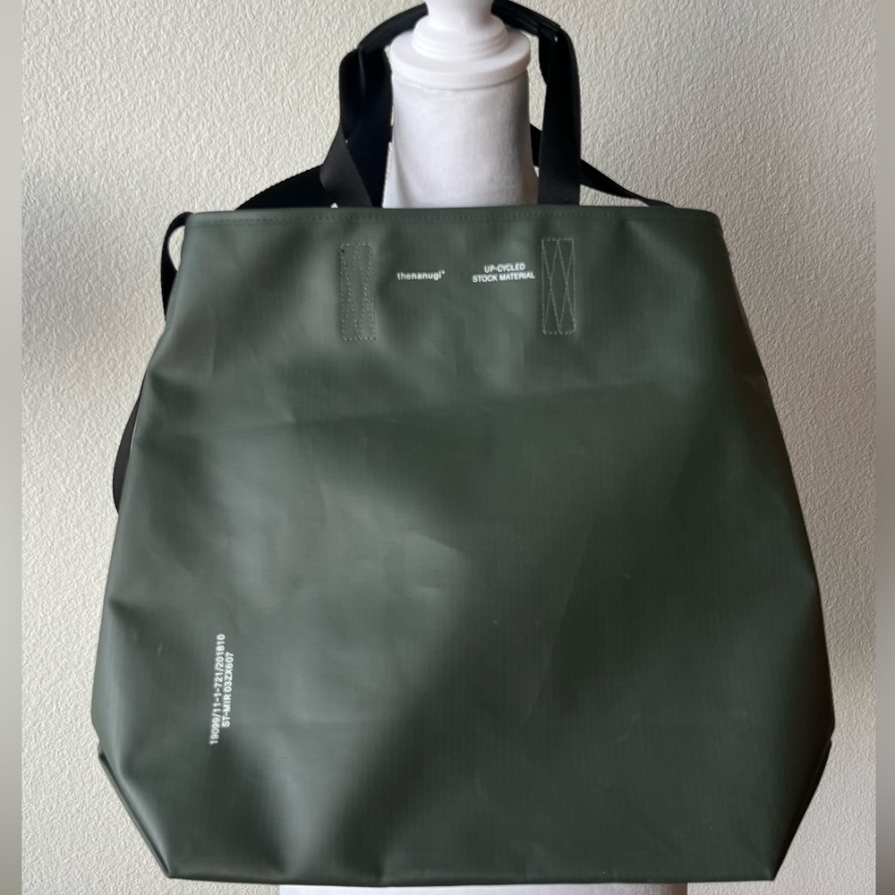 Green Tote Bag with Black Straps - Picture 5 of 14